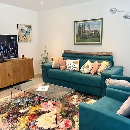 Labpark Luxury Apartment Melano Buitenkant foto